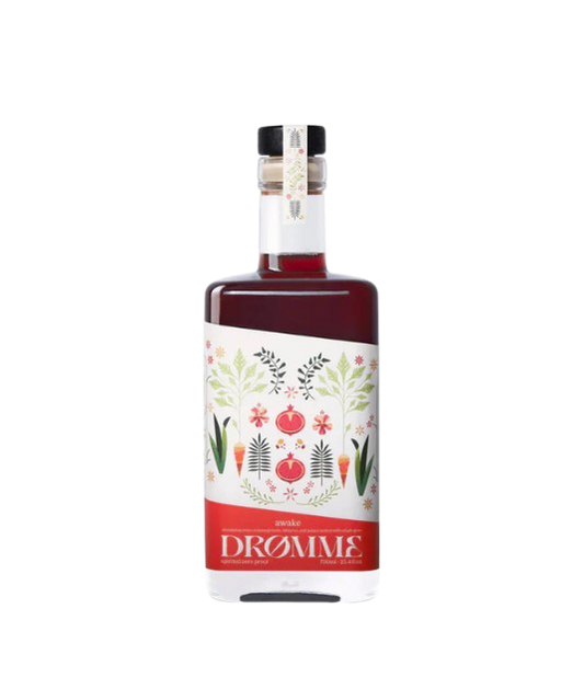 Bottle of Dromme with a decorative label on a white background